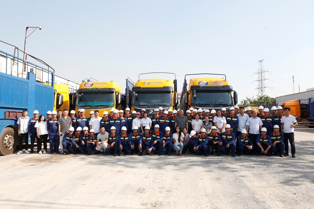  C&ocirc;ng ty TNHH Thương mại v&agrave; Dịch vụ Vận tải Ph&uacute; Sơn (Ph&uacute; Sơn Auto Logistics) tổ chức chương tr&igrave;nh &ldquo;Đ&agrave;o tạo an to&agrave;n v&agrave; nghiệp vụ l&aacute;i xe; tập huấn ph&ograve;ng ch&aacute;y chữa ch&aacute;y, ứng ph&oacute; sự cố&rdquo;.