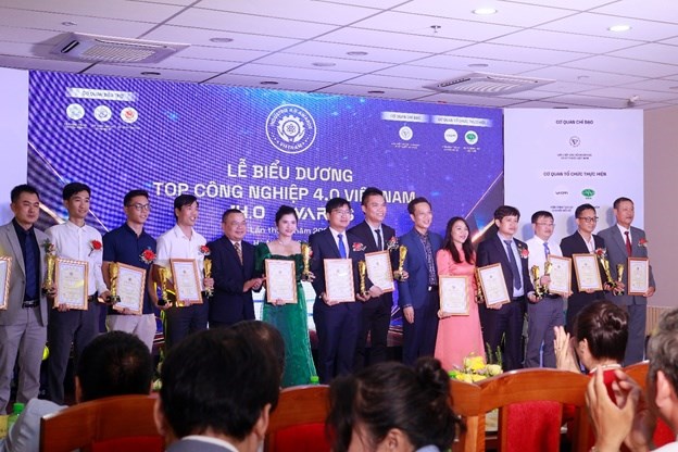 HTX tr&#224; an to&#224;n Ph&#250; Đ&#244; được vinh danh TOP c&#244;ng nghiệp 4.0 Việt Nam - Industrie 4.0 Awards lần thứ 3 năm 2024 - Ảnh 1