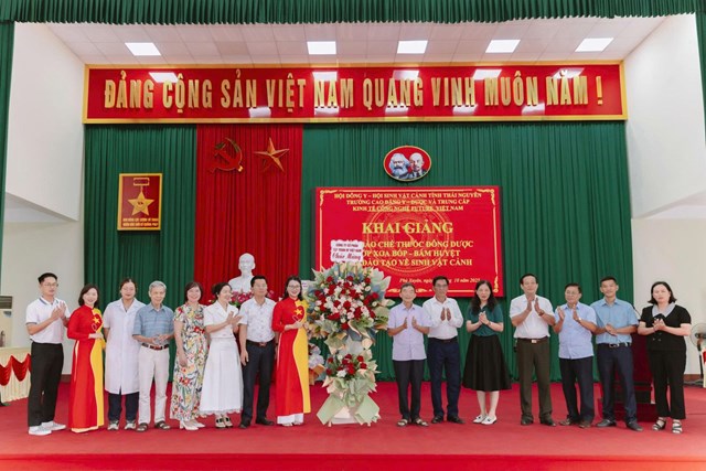 Khai giảng lớp học Đ&#244;ng Y v&#224; Sinh Vật Cảnh năm 2025 tại Th&#225;i Nguy&#234;n - Ảnh 4