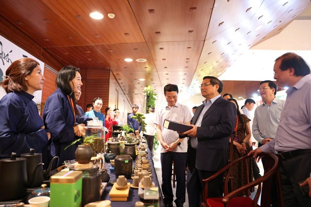 Doanh nh&#226;n Diệu Ngọc: Người &#39;giữ hồn&#39; cho văn h&#243;a tr&#224; Việt - Ảnh 2