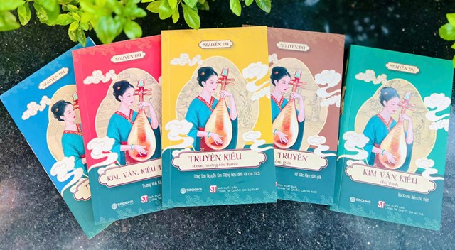 Nhà xuất bản Chính trị quốc gia Sự thật vừa xuất bản, giới thiệu đến công chúng 5 ấn bản Truyện Kiều.