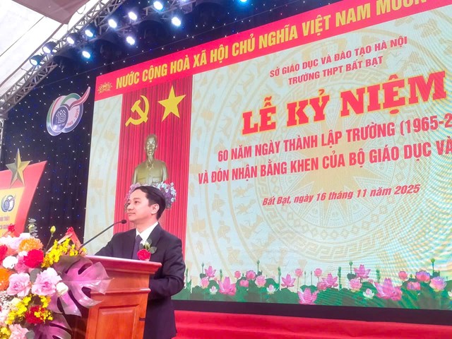 Ông Đỗ Quang Trung, Bí thư Đảng ủy, Chủ tịch HĐND xã Bất Bạt phát biểu.