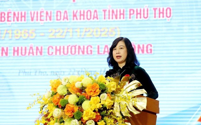 Bà Đào Hồng Lan, Bộ trưởng Bộ Y tế phát biểu.