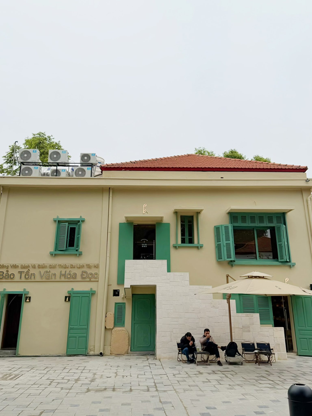 Hồ Tây có thêm điểm hẹn thư giãn cuối tuần cho giới trẻ - Ảnh 5