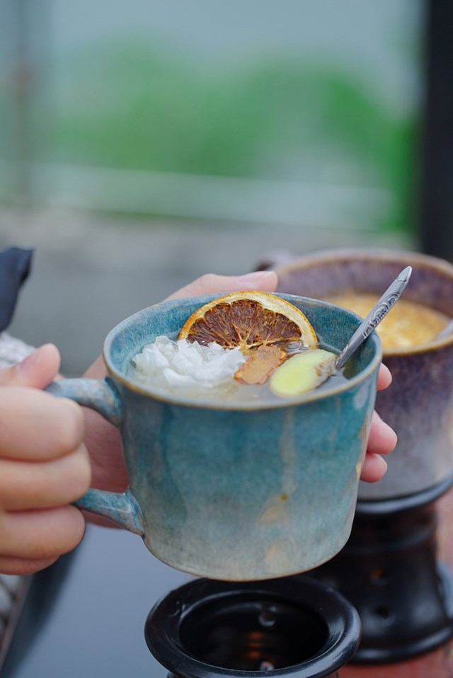 Mỗi ly sắn d&acirc;y tại Tree Bee Coffee được chăm ch&uacute;t tỉ mỉ từ kh&acirc;u chọn nguy&ecirc;n liệu đến c&aacute;ch pha chế