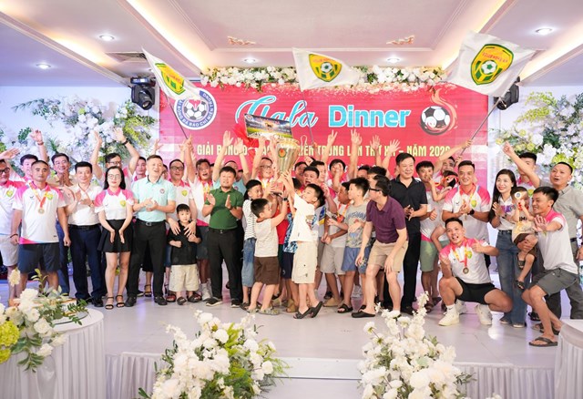 B&aacute;o ch&iacute; Nghệ An vẫn tiếp tục giữ vững ngồi vương của m&igrave;nh tại Giải B&oacute;ng đ&aacute; B&aacute;o ch&iacute; miền Trung lần thứ XII