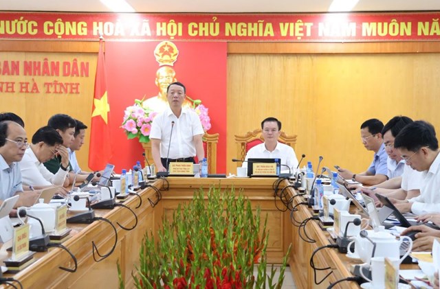 To&agrave;n cảnh buổi họp
