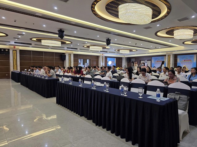 Tập huấn thương mại điện tử tại H&agrave; Tĩnh