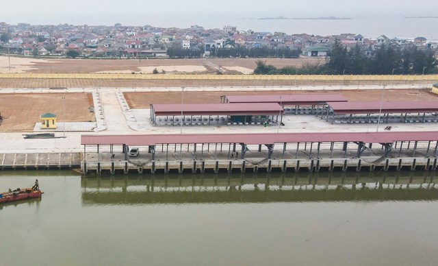 H&agrave; Tĩnh vận h&agrave;nh cảng c&aacute; hiện đại 280 tỷ đồng