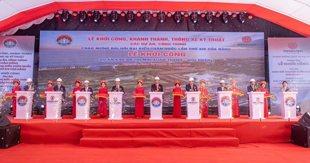 Nhấn n&uacute;t khởi c&ocirc;ng Dự &aacute;n Khu đ&ocirc; thị mới Xu&acirc;n Th&agrave;nh - Giai đoạn 1