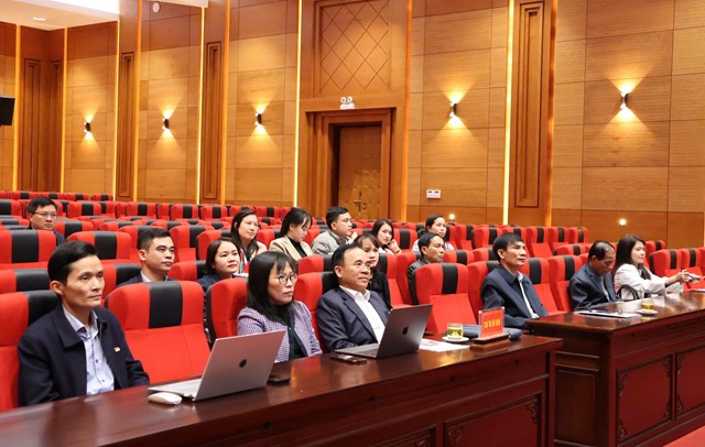 C&aacute;c đại biểu tham gia hội nghị