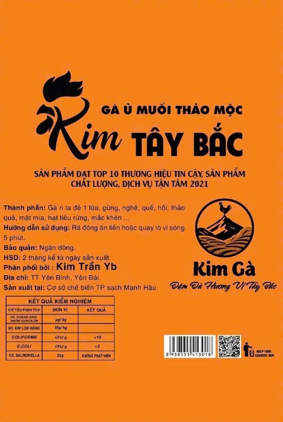 Kim T&acirc;y Bắc cam kết mang đến cho người ti&ecirc;u d&ugrave;ng sản phẩm g&agrave; ủ muối thảo mộc c&oacute; chất lượng cao, với quy tr&igrave;nh sản xuất kh&eacute;p k&iacute;n v&agrave; nghi&ecirc;m ngặt.