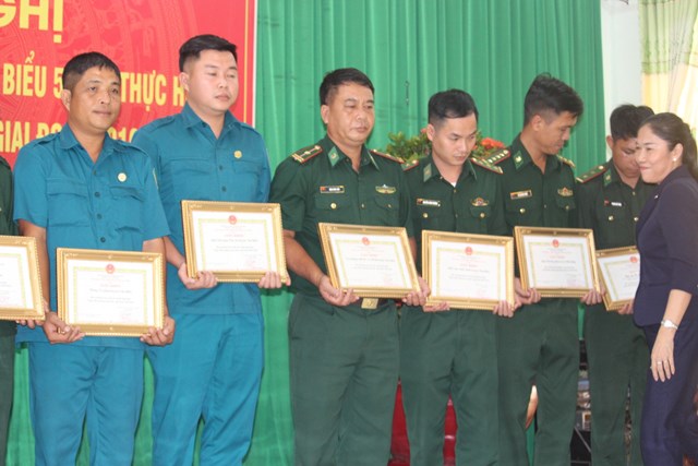 T&#226;y Ninh: Sơ kết 5 năm thực hiện “Ng&#224;y bi&#234;n ph&#242;ng to&#224;n d&#226;n” giai đoạn 2019 - 2024 - Ảnh 3