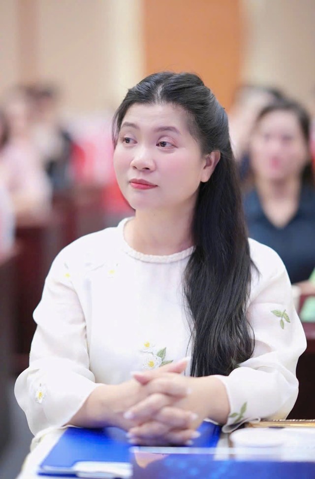 B&agrave; Trần Thị Luyến &ndash; Chủ tịch HĐQT ki&ecirc;m Tổng Gi&aacute;m đốc NPD Việt Nam, người ki&ecirc;n định đưa gia vị thuận tự nhi&ecirc;n Việt Nam vươn ra thị trường Halal to&agrave;n cầu.