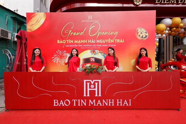 Khai trương cửa hàng lớn nhất của Bảo Tín Mạnh Hải tại TP.HCM: Định chuẩn trải nghiệm vàng 24K giữa lòng Quận 1 - Ảnh 9