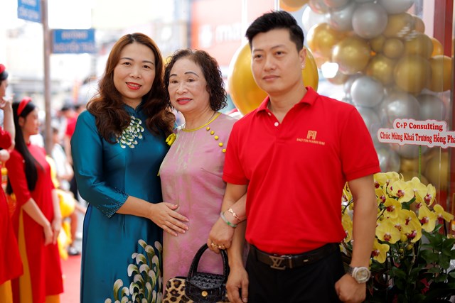 Khai trương cửa hàng lớn nhất của Bảo Tín Mạnh Hải tại TP.HCM: Định chuẩn trải nghiệm vàng 24K giữa lòng Quận 1 - Ảnh 25