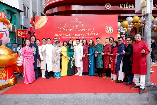 Khai trương cửa hàng lớn nhất của Bảo Tín Mạnh Hải tại TP.HCM: Định chuẩn trải nghiệm vàng 24K giữa lòng Quận 1 - Ảnh 19