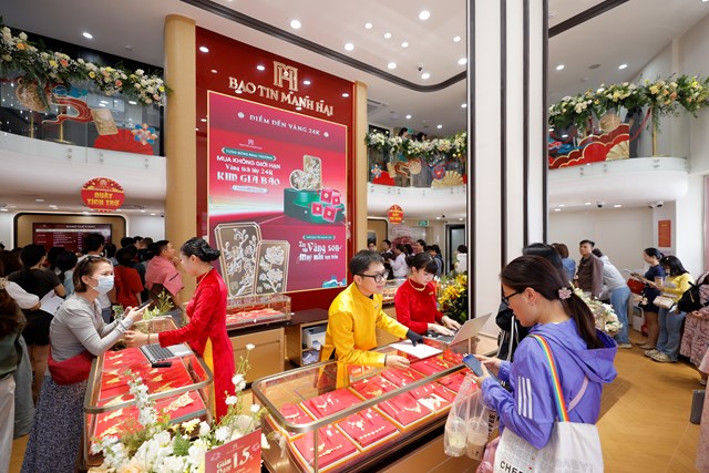 Khai trương cửa hàng lớn nhất của Bảo Tín Mạnh Hải tại TP.HCM: Định chuẩn trải nghiệm vàng 24K giữa lòng Quận 1 - Ảnh 24