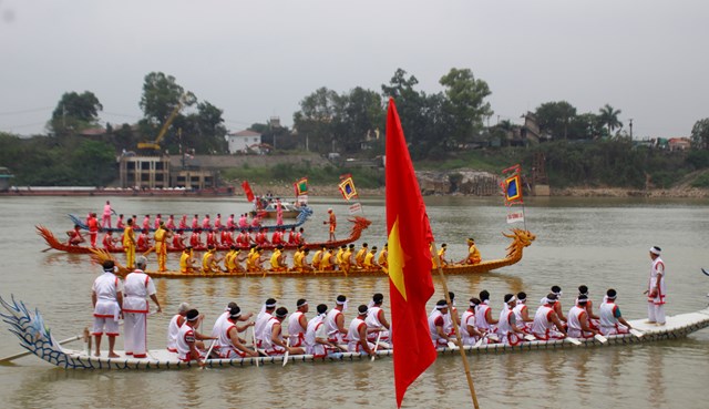 Giỗ Tổ H&ugrave;ng Vương 2022 c&oacute; chủ đề "Linh thi&ecirc;ng nguồn cội, đất Tổ H&ugrave;ng Vương" - Ảnh: Sơn Thủy