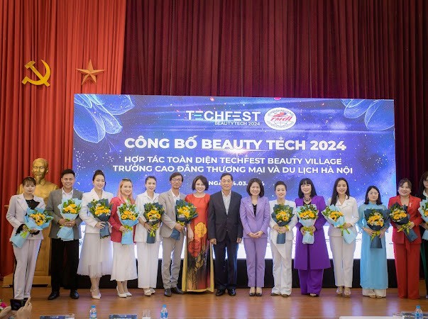  C&#244;ng bố Beauty Tech 2024 v&#224; k&#253; kết hợp t&#225;c to&#224;n diện giữa HCCT với c&#225;c doanh nghiệp trong Beauty Tech Village - Ảnh 1
