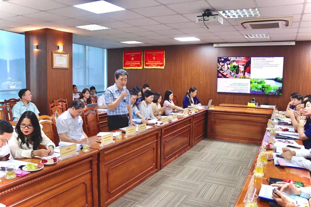&Ocirc;ng Nguyễn Quốc Ho&agrave;n - Ph&oacute; Chủ tịch Thường trực UBND quận Ho&agrave;n Kiếm &nbsp;
