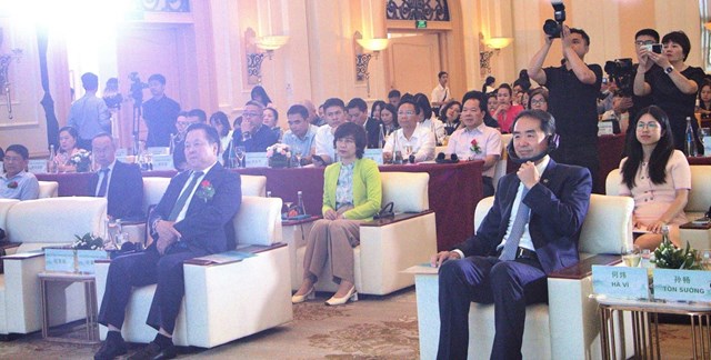 To&agrave;n cảnh sự kiện