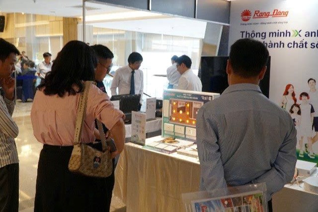 Hội Chiếu sáng Việt Nam, Dấu ấn năm 2025 - Ảnh 4