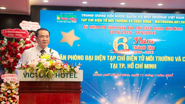 &Ocirc;ng Nguyễn Văn To&agrave;n - Tổng bi&ecirc;n tập Tạp ch&iacute; M&ocirc;i trường v&agrave; Cuộc sống ph&aacute;t biểu tại buổi lễ