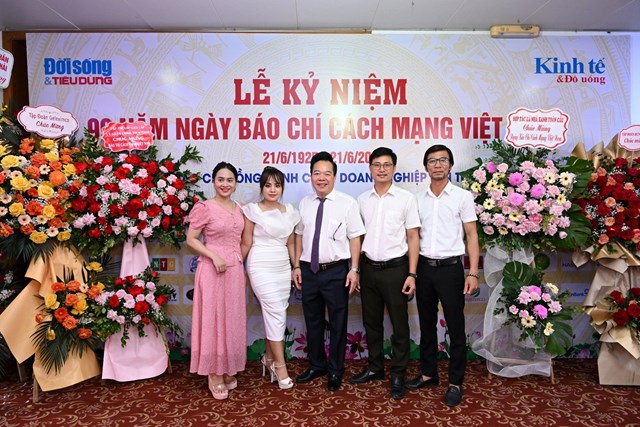 Evaxinh Beauty Academy: Nơi đ&#224;o tạo thẩm mỹ Top đầu Việt Nam - Ảnh 2