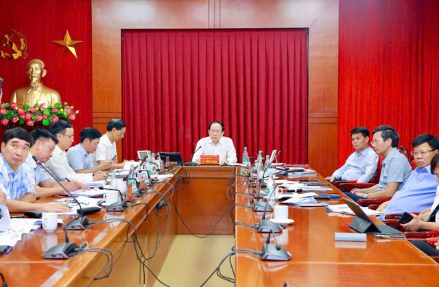Hội nghị do đồng ch&iacute; L&ecirc; Tiến Ch&acirc;u, Ủy vi&ecirc;n Trung ương Đảng, B&iacute; thư Th&agrave;nh ủy, Trưởng Đo&agrave;n đại biểu Quốc hội th&agrave;nh phố chủ tr&igrave;