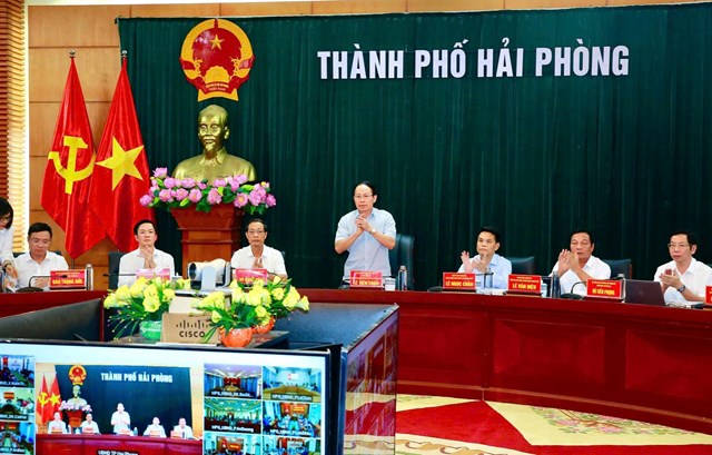 Hội nghị được Đồng ch&iacute; L&ecirc; Tiến Ch&acirc;u, Ủy vi&ecirc;n Trung ương Đảng, B&iacute; thư Th&agrave;nh ủy, Trưởng Đo&agrave;n Đại biểu Quốc hội th&agrave;nh phố chủ tr&igrave;.