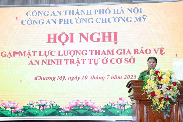 Thượng t&aacute; Nguyễn Th&agrave;nh Trung &ndash; B&iacute; thư Đảng ủy, Trưởng C&ocirc;ng an phường Chương Mỹ ph&aacute;t biểu tại Hội nghị