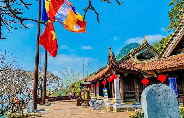 Quần thể di t&iacute;ch v&agrave; danh thắng Y&ecirc;n Tử - Vĩnh Nghi&ecirc;m, C&ocirc;n Sơn, Kiếp Bạc l&agrave; Di sản thế giới thứ 9 của Việt Nam được c&ocirc;ng nhận.