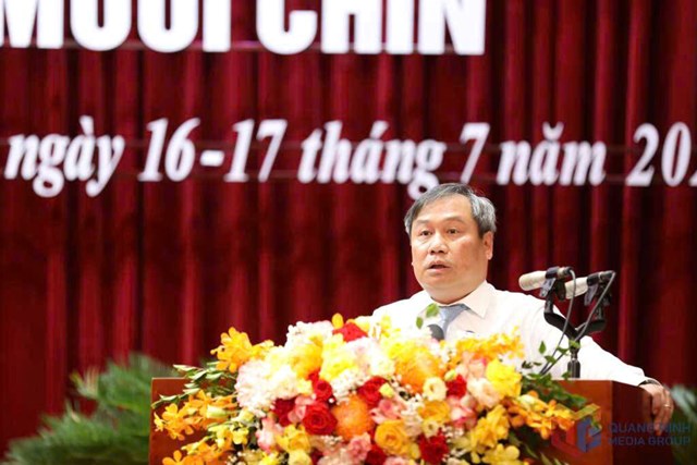 Đồng ch&iacute; Vũ Đại Thắng, Ủy vi&ecirc;n Trung ương Đảng, B&iacute; thư Tỉnh ủy, Trưởng Đo&agrave;n ĐBQH tỉnh ph&aacute;t biểu chỉ đạo tại Kỳ họp thứ 29 - kỳ họp thường l&ecirc;̣ giữa năm 2025 của HĐND tỉnh kh&oacute;a XIV, nhiệm kỳ 2021-2026.