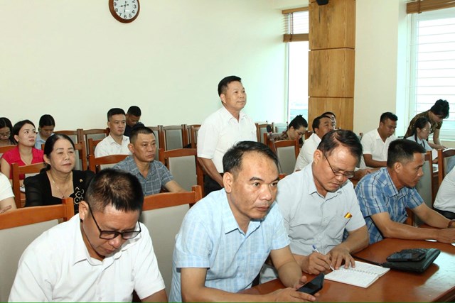Cử tri ba phường tại Hải Ph&#242;ng g&#243;p &#253; chuẩn bị kỳ họp HĐND th&#224;nh phố - Ảnh 5