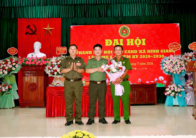Ban Thường vụ Hội Cựu C&ocirc;ng an nh&acirc;n d&acirc;n x&atilde; Ninh Giang kh&oacute;a I, nhiệm kỳ 2026&ndash;2030 ra mắt đại hội