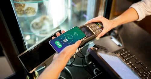 Ch&iacute;nh phủ chỉ đạo mạnh mẽ nhằm ngăn chặn t&igrave;nh trạng sử dụng tiền mặt trong c&aacute;c giao dịch lớn &ndash; yếu tố tiềm ẩn nguy cơ thất thu ng&acirc;n s&aacute;ch, ảnh hưởng đến kỷ cương t&agrave;i ch&iacute;nh quốc gia. (Ảnh minh họa)