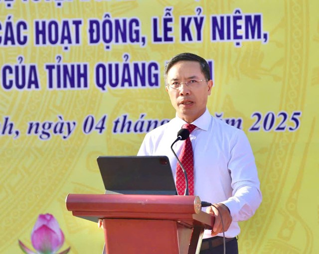 Đồng ch&iacute; Phạm Đức Ấn &ndash; Ph&oacute; B&iacute; thư Tỉnh ủy, Chủ tịch UBND tỉnh Quảng Ninh ph&aacute;t biểu tại buổi lễ&nbsp;