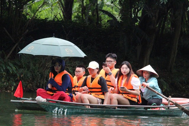 Về miền di sản Tr&#224;ng An – Cố đ&#244; Hoa Lư: Gắn kết nội lực, lan tỏa gi&#225; trị văn h&#243;a v&#224; tinh thần  - Ảnh 36