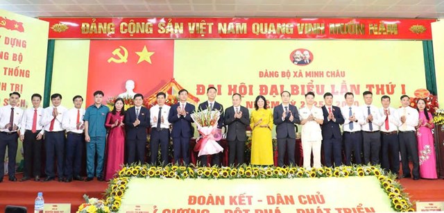 Ban Chấp h&agrave;nh&nbsp;Đảng bộ x&atilde; Minh Ch&acirc;u nhiệm kỳ 2025 &ndash; 2030 ra mắt Đại hội