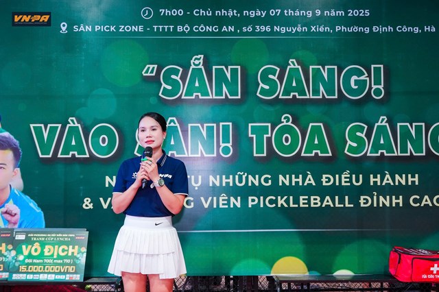 B&agrave; Trần Li&ecirc;n - Trưởng Ban tổ chức, Tổng Gi&aacute;m đốc C&ocirc;ng ty Truyền th&ocirc;ng sự kiện Lyncha