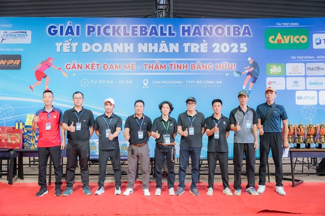 Tổ trọng t&agrave;i điều h&agrave;nh Giải Pickleball Tết Doanh nh&acirc;n Trẻ 2025.