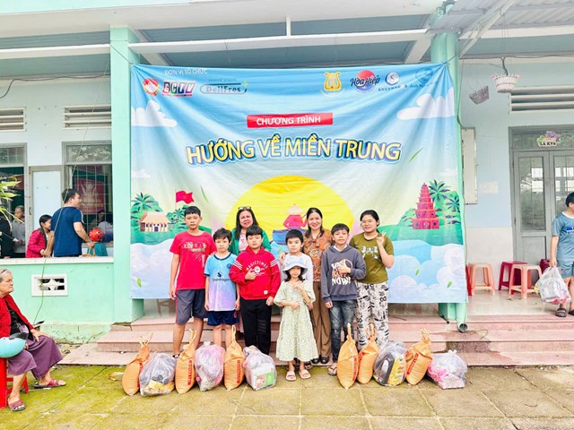 GCTV kết nối y&#234;u thương: “Trao tặng 2000 phần qu&#224; v&#224; hơn 1 tỷ đồng hỗ trợ đồng b&#224;o miền Trung - T&#226;y nguy&#234;n” - Ảnh 2
