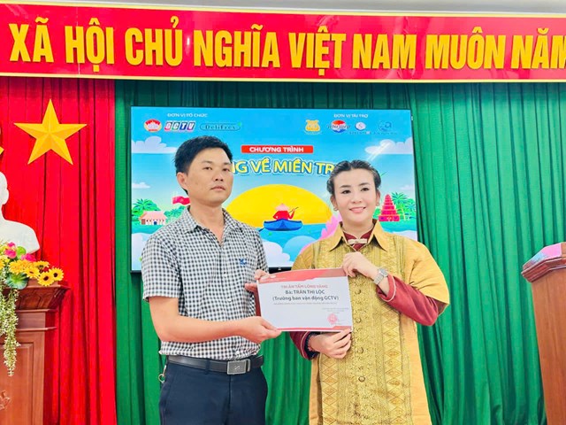 GCTV kết nối y&#234;u thương: “Trao tặng 2000 phần qu&#224; v&#224; hơn 1 tỷ đồng hỗ trợ đồng b&#224;o miền Trung - T&#226;y nguy&#234;n” - Ảnh 3