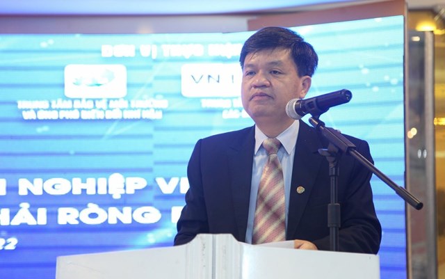 TS. Tạ Đình Thi - Phó chủ nhiệm Ủy ban Khoa học công nghệ và Môi trường của Quốc hội phát biểu tại Diễn đàn