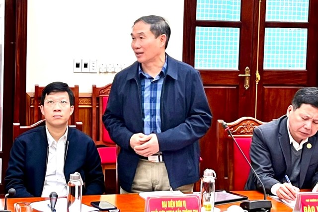 Phó Giám đốc Sở Nội vụ Hải Phòng Trần Quang Trung thông tin về tình hình thực hiện sắp xếp đơn vị hành chính cấp huyện, cấp xã giai đoạn 2023-2025 tại hội nghị giao ban báo chí