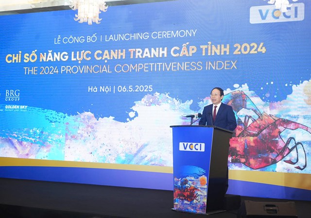 Đồng chí Bí thư Thành uỷ Lê Tiến Châu phát biểu tại Lễ Công bố chỉ số năng lực cạnh tranh cấp tỉnh (PCI) năm 2024