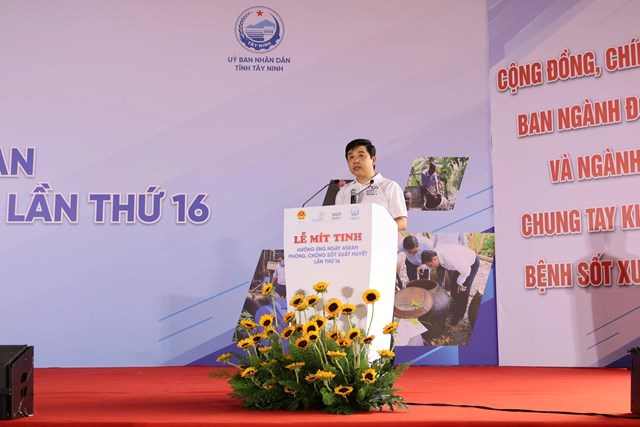 Thạc sĩ V&otilde; Hải Sơn, Ph&oacute; Cục trưởng Cục Ph&ograve;ng bệnh, Bộ Y tế ph&aacute;t biểu.