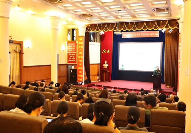 Anh h&ugrave;ng Lực lượng vũ trang nh&acirc;n d&acirc;n, Đại t&aacute;, Nh&agrave; b&aacute;o, Đặng Thọ Truật chia sẻ những c&acirc;u chuyện ch&acirc;n thực v&agrave; gi&agrave;u cảm x&uacute;c về những năm th&aacute;ng chiến đấu, những mất m&aacute;t, hy sinh của c&aacute;c Anh h&ugrave;ng, Liệt sĩ trong c&aacute;c cuộc kh&aacute;ng chiến bảo vệ Tổ quốc