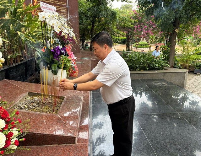 Viện Pasteur Thành phố Hồ Chí Minh tổ chức các hoạt động tri ân nhân kỷ niệm 79 năm Ngày Thương binh - Liệt sĩ (27/7/1947 – 27/7/2026) - Ảnh 2